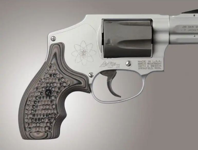 HOGUE pažbičky SMITH & WESSON J ROUND BUTT G10 PIRANHA FDA