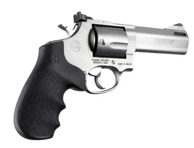 Pažbičky Hogue Taurus Tracker/Judge čierna